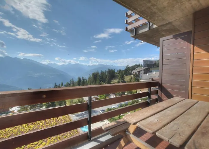 Orion 405 Au Centre A Vue Sur Les Alpes *